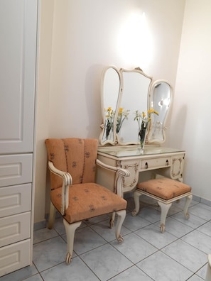 Interior - Alex Hotel (PELOPONNESE)