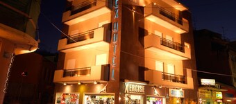 Alex Hotel