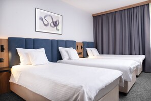 Triple Room - Dwór w Tomaszowicach (Wielka Wies)