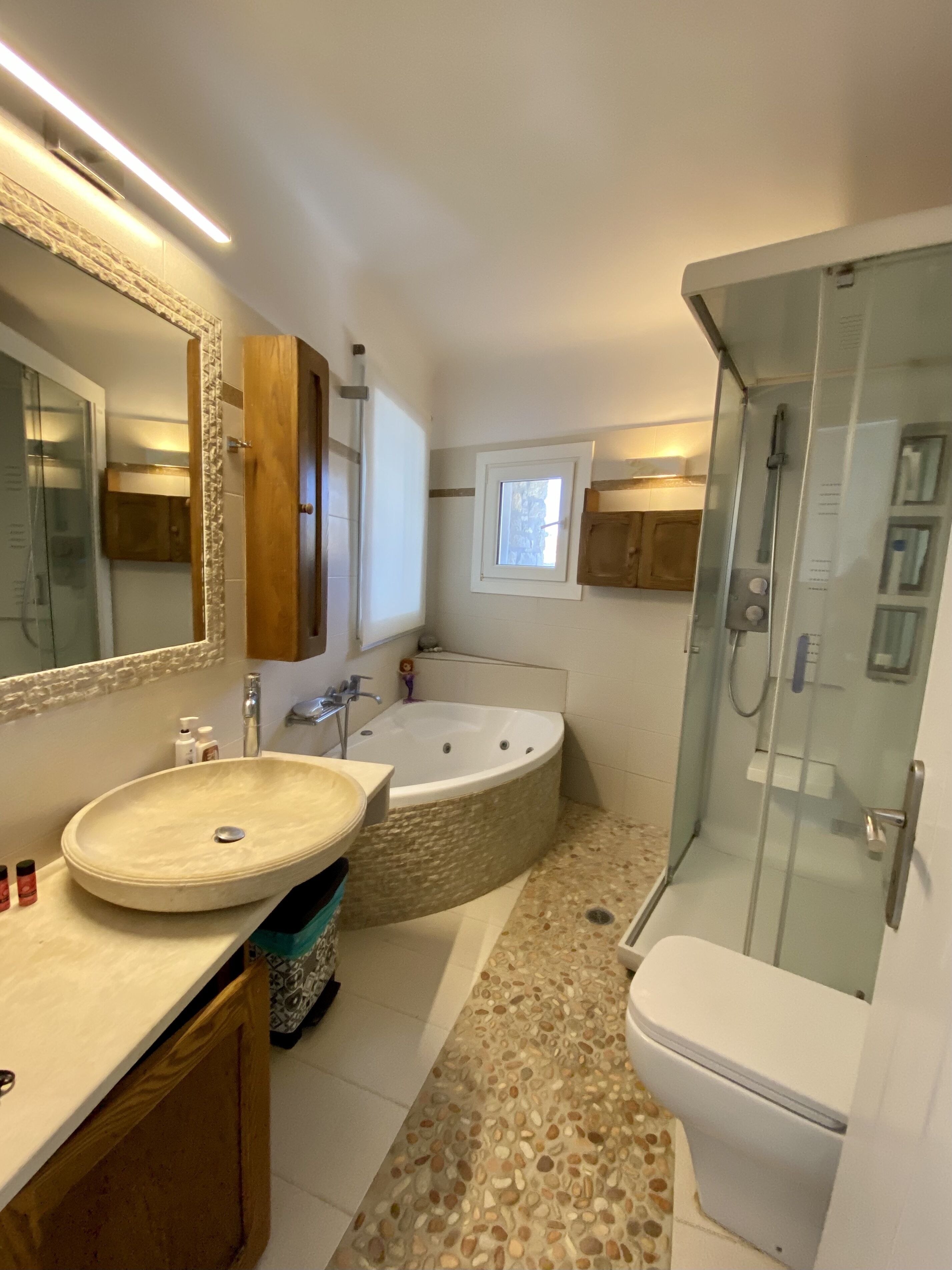 eleni's house sea and sunset view annex building - 4km from the main building | bathroom | shower, rainfall showerhead, free toiletries, hair dryer