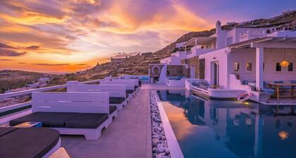 Flaskos Luxury Suites