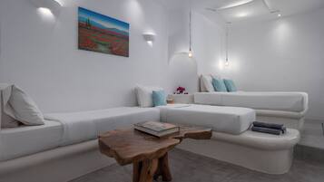 Open Plan Suite | Egyptian cotton sheets, premium bedding, Select Comfort beds