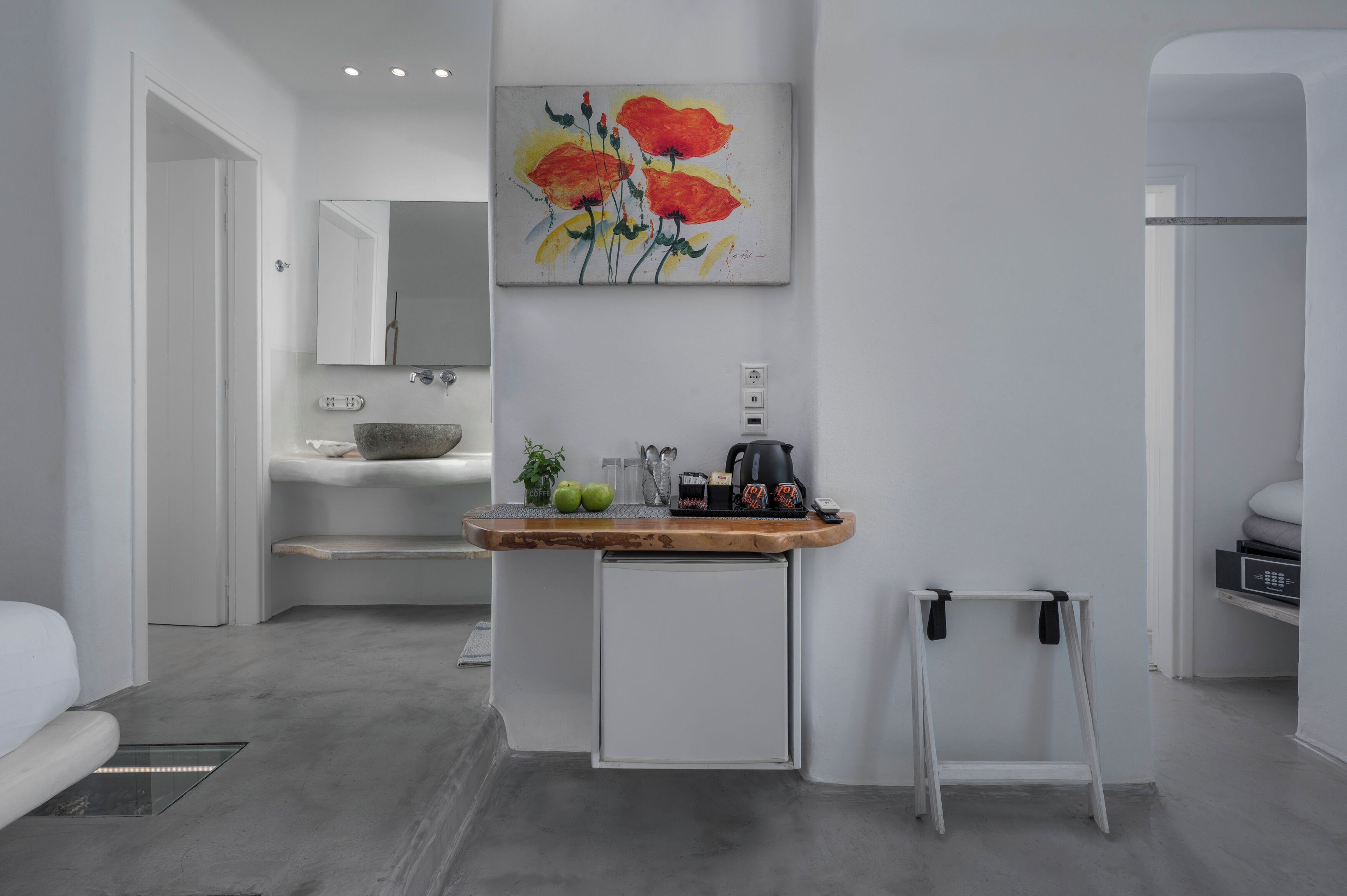 Photo - Flaskos Luxury Suites