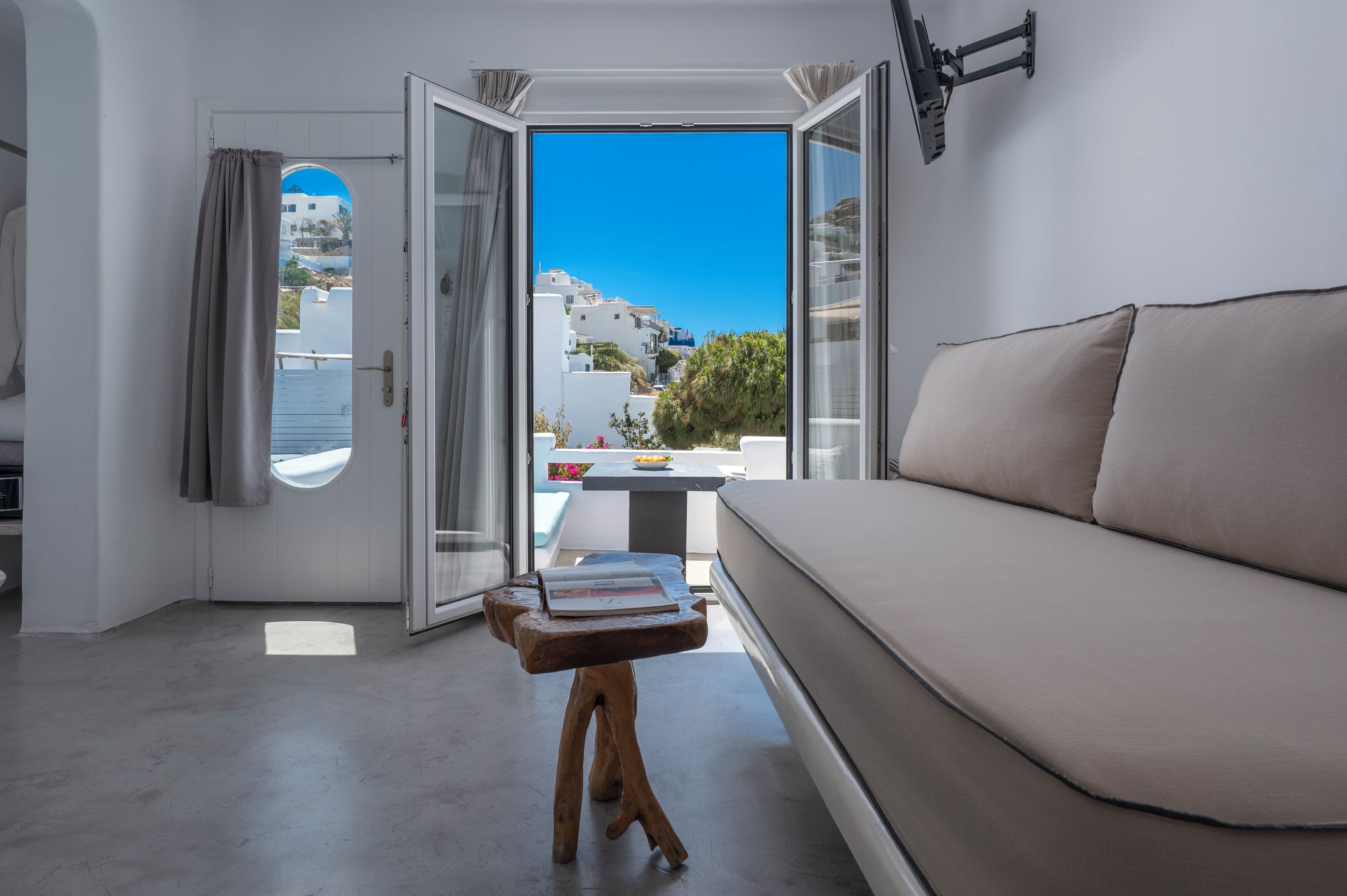 Photo - Flaskos Luxury Suites