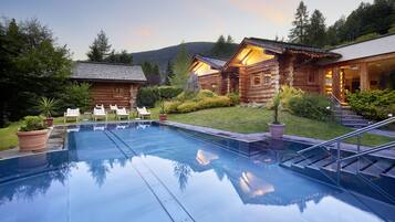 Sale per trattamenti di coppia, sauna, vasca idromassaggio, bagno turco