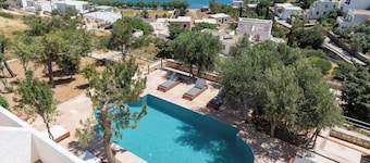 Golden Sun Hotel