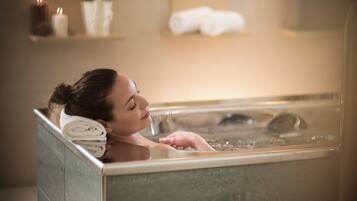 Sauna, hot tub, steam room, body treatments, hot stone massages