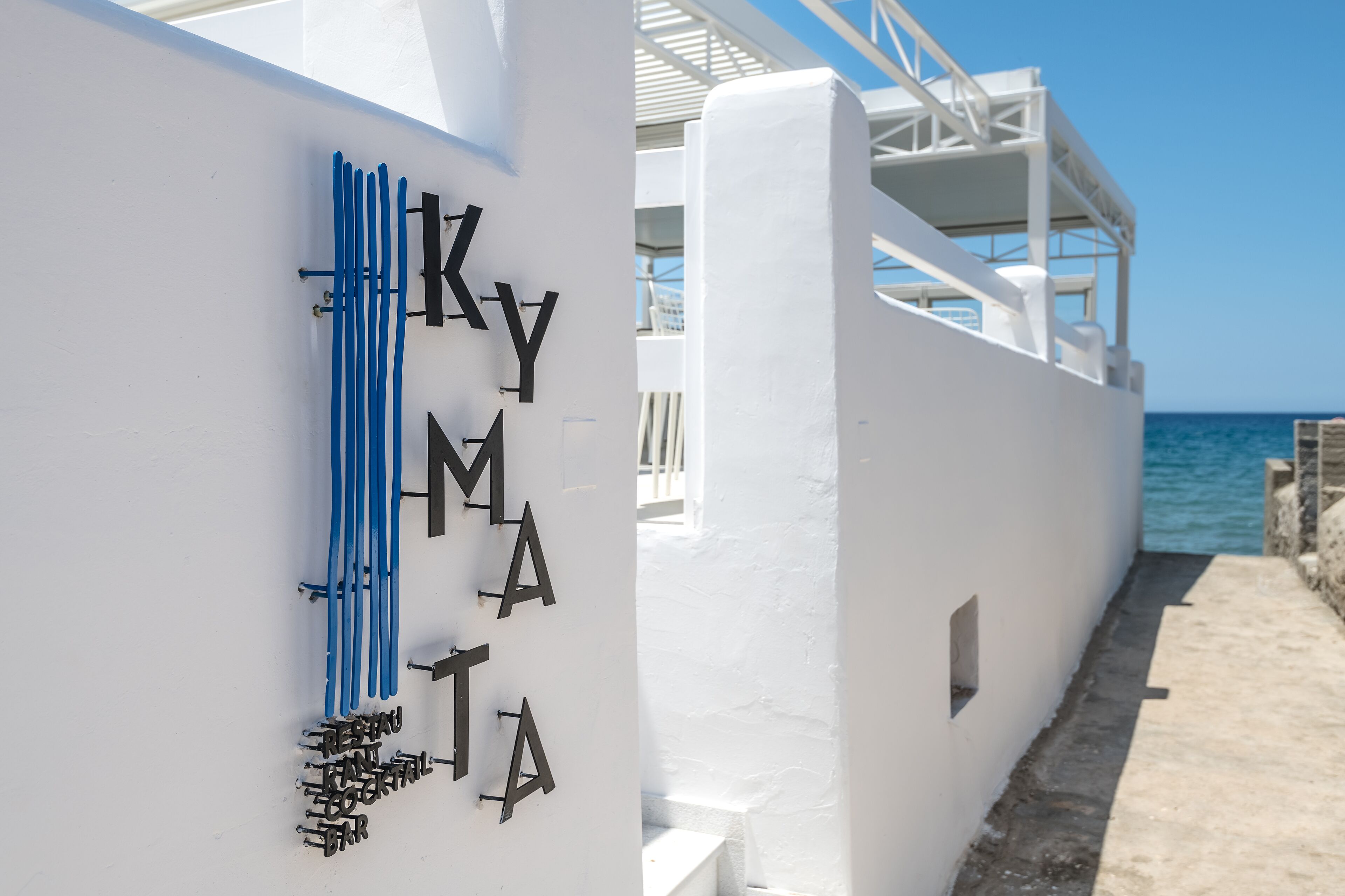 breakfast, lunch, dinner served; beach views