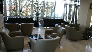 ロビー応接スペース