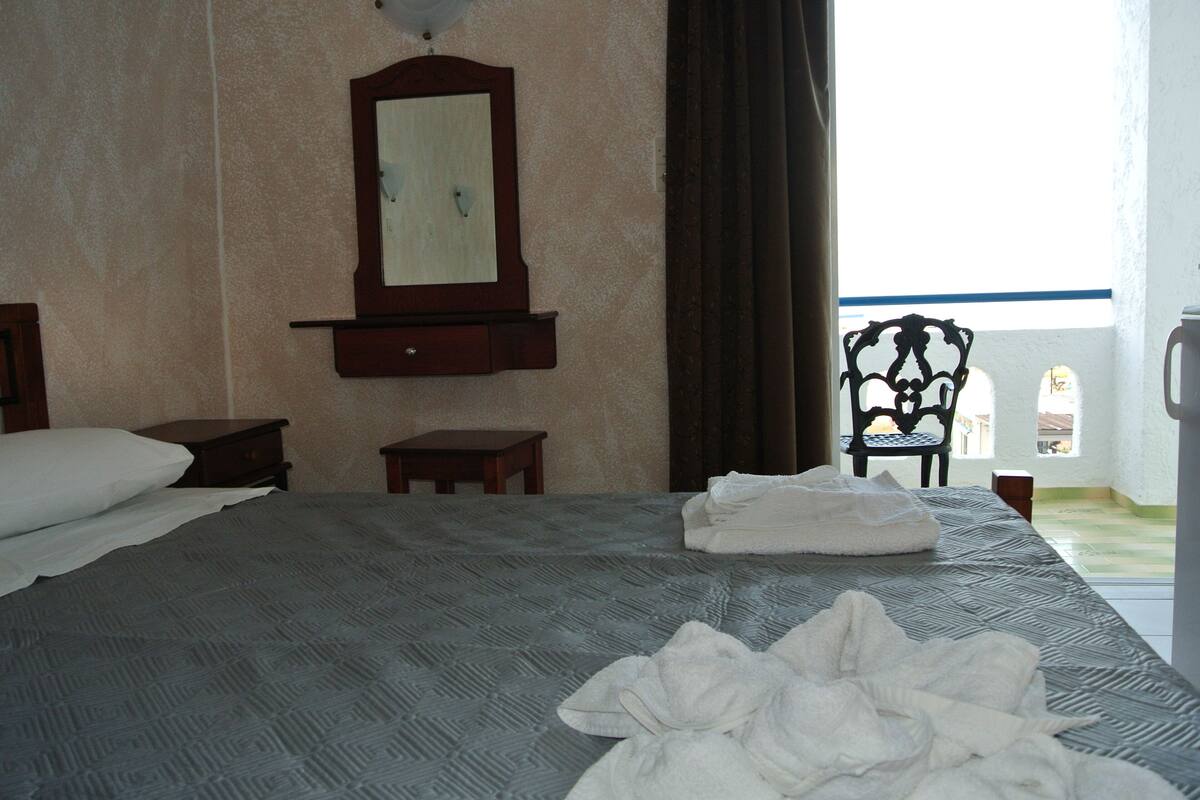 Double or Twin Room, Pool View