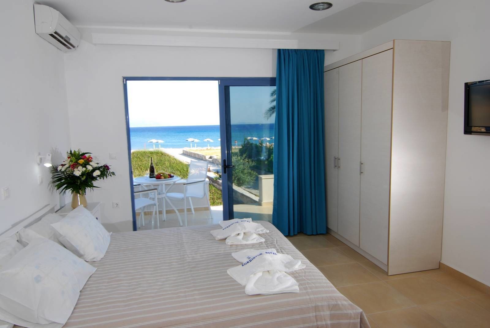 studio suite | 1 bedroom, soundproofing, free wifi, bed sheets