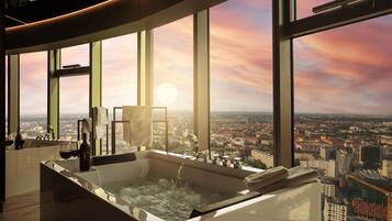 Deluxe Suite with Jetted Tub | 1 bedroom, individually decorated, soundproofing, iron/ironing board