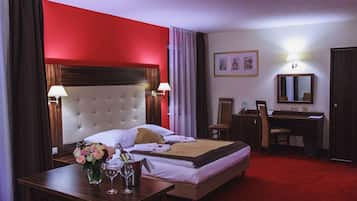 Lägenhet Basic - 2 sovrum | Värdeförvaringsskåp på rummet, skrivbord och strykjärn/strykbräda