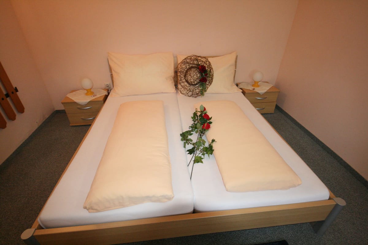 Suite | 1 dormitorio, caja fuerte, wifi gratis y ropa de cama