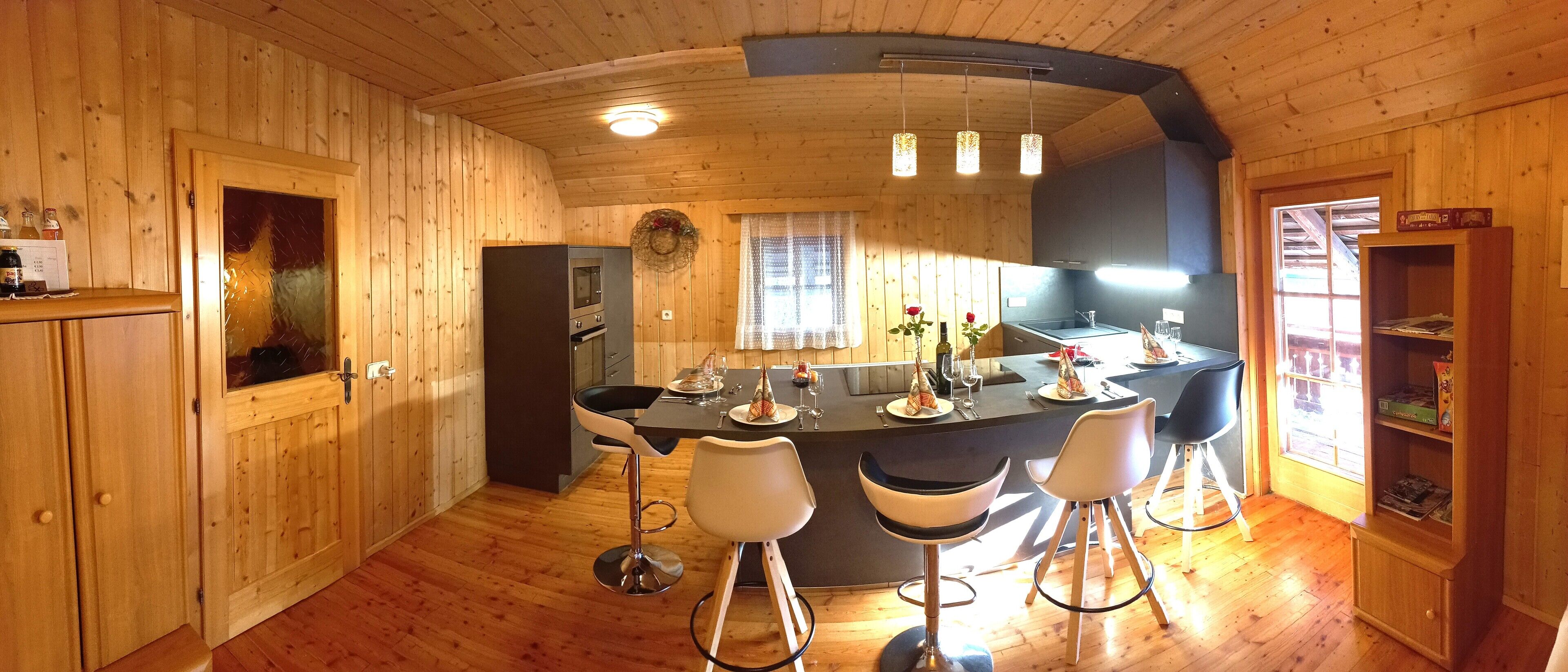 Apartment 2 | In-room safe, free WiFi, bed sheets