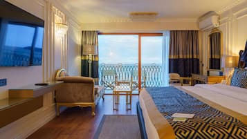 Superior Room, 1 King Bed, Sea View | View from room