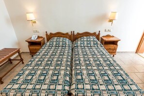 Room - Esperides (Skiathos)