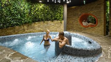 Body treatments, body scrubs, facials, 10 treatment rooms