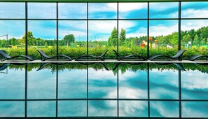Indoor pool, seasonal outdoor pool, sun loungers, lifeguards on site - Hotel Bonifacio SPA&SPORT Resort (Sochocin)