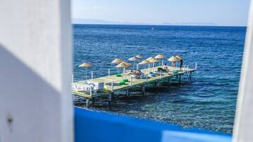 Plage privée, bar de plage