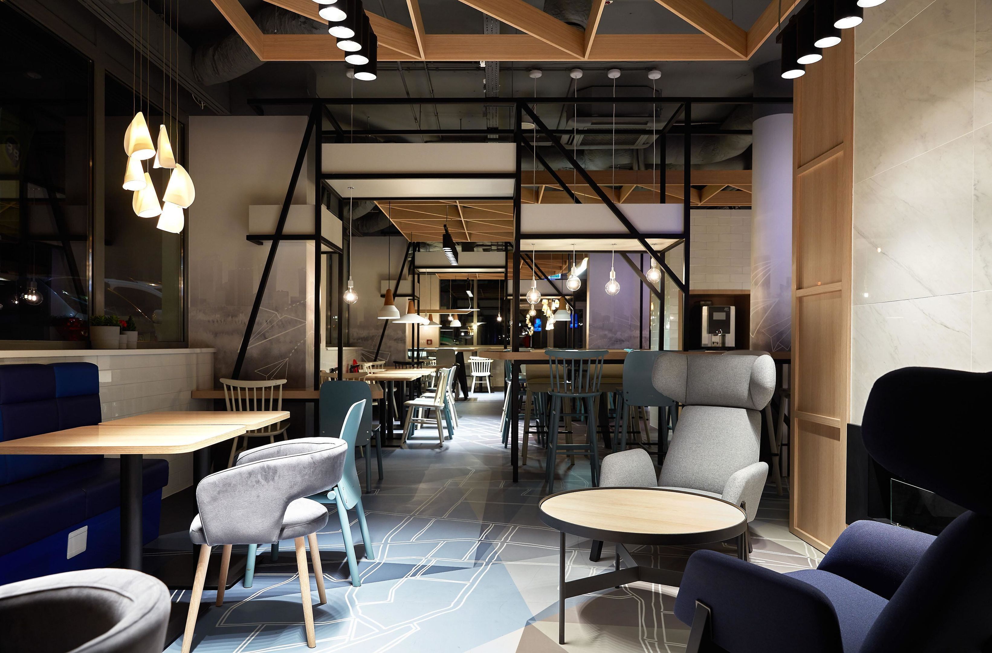 Foto - B&B Hotel Warszawa-Okęcie