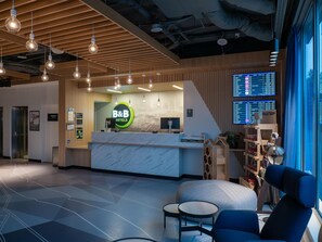 Lobby - B&B Hotel Warszawa-Okecie (Warsaw)