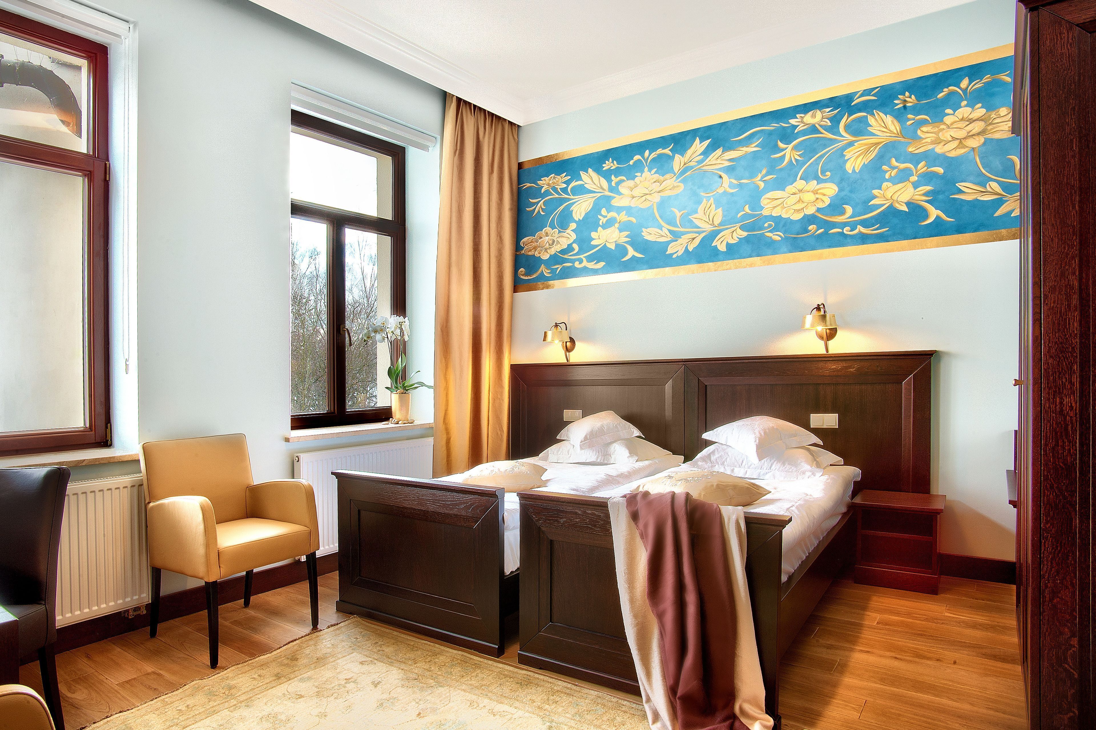 Ropa de cama de alta calidad y minibar 