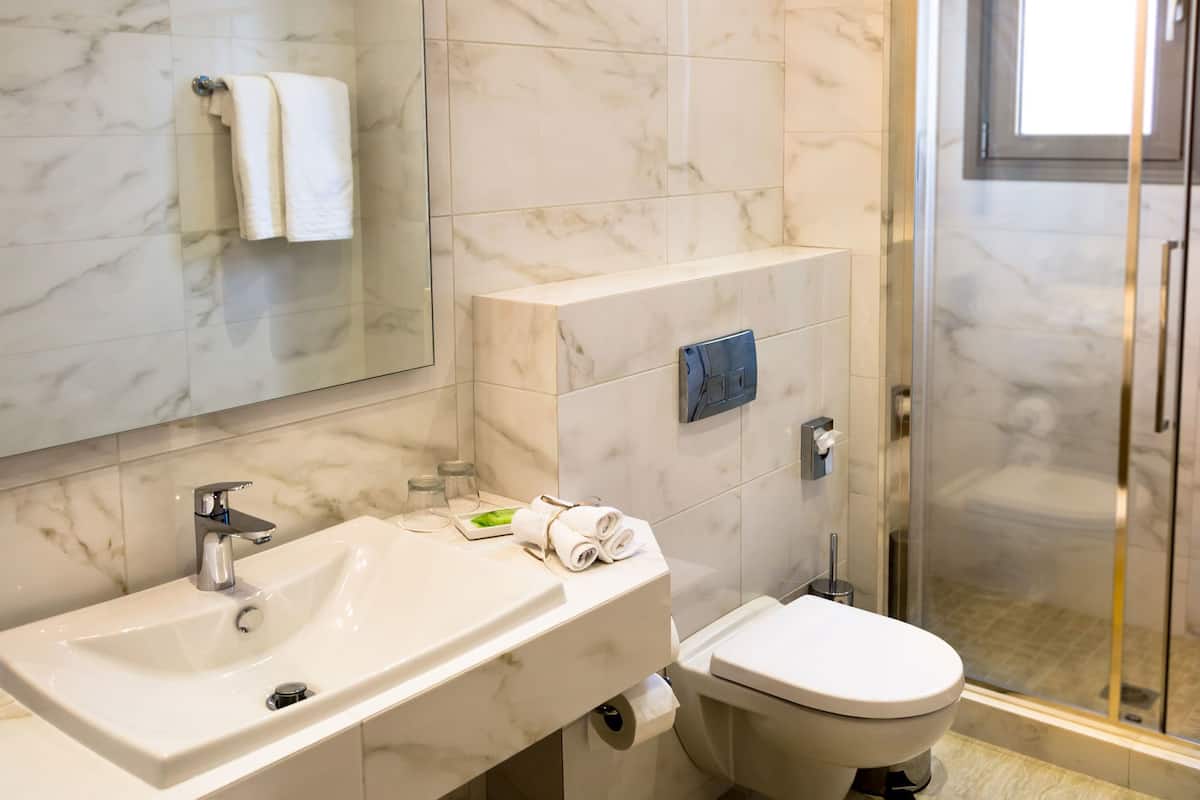 rainfall showerhead, free toiletries, hair dryer, bathrobes