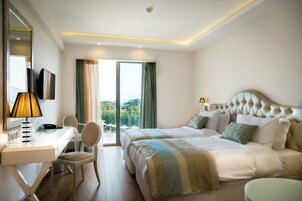 Double or Twin Room | Premium bedding, minibar, in-room safe, desk