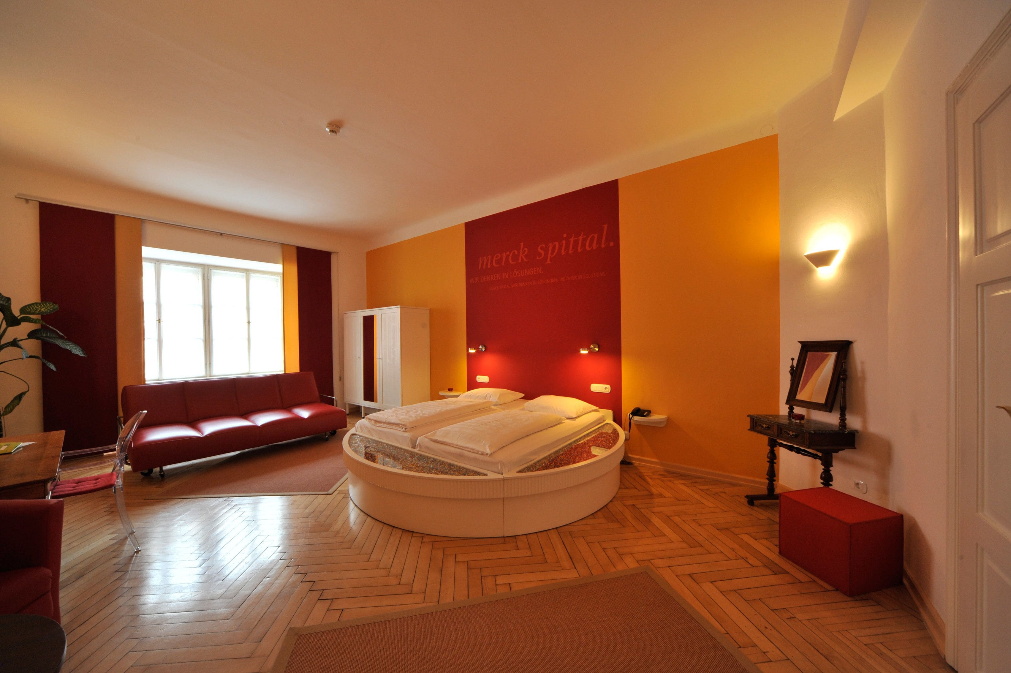 business double room single use | premium bedding, individually decorated, soundproofing