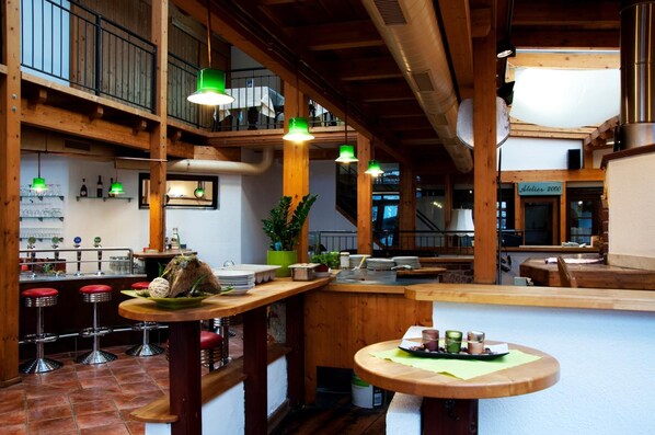 Lunch and dinner served, Regional cuisine - Hotel Torwirt (Wolfsberg)