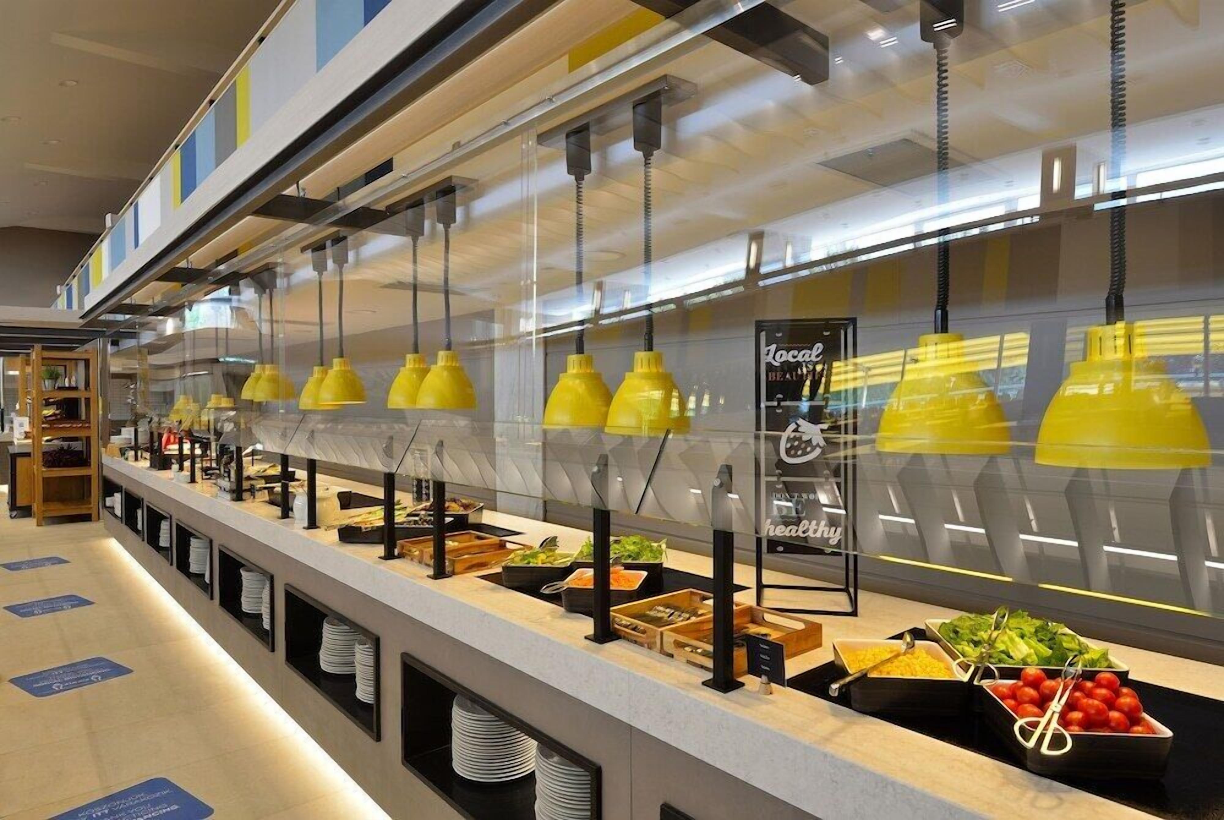 تناول الطعام