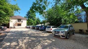 Parken ohne Service
