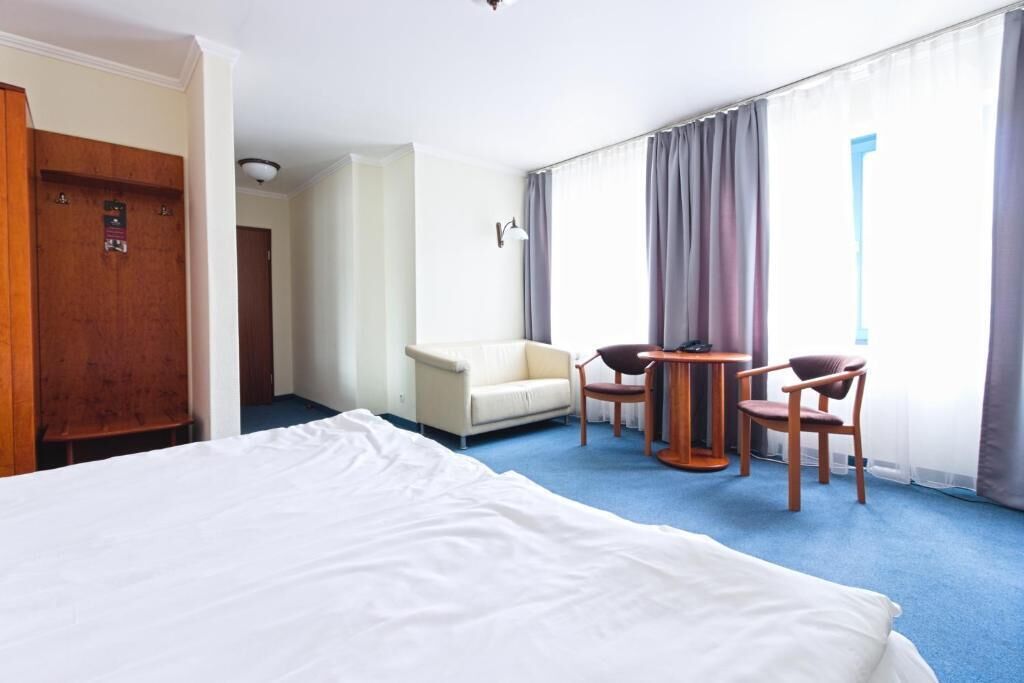 in-room safe, desk, iron/ironing board, cots/infant beds