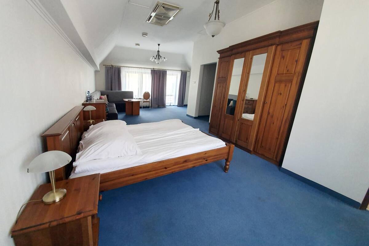 in-room safe, desk, iron/ironing board, cots/infant beds