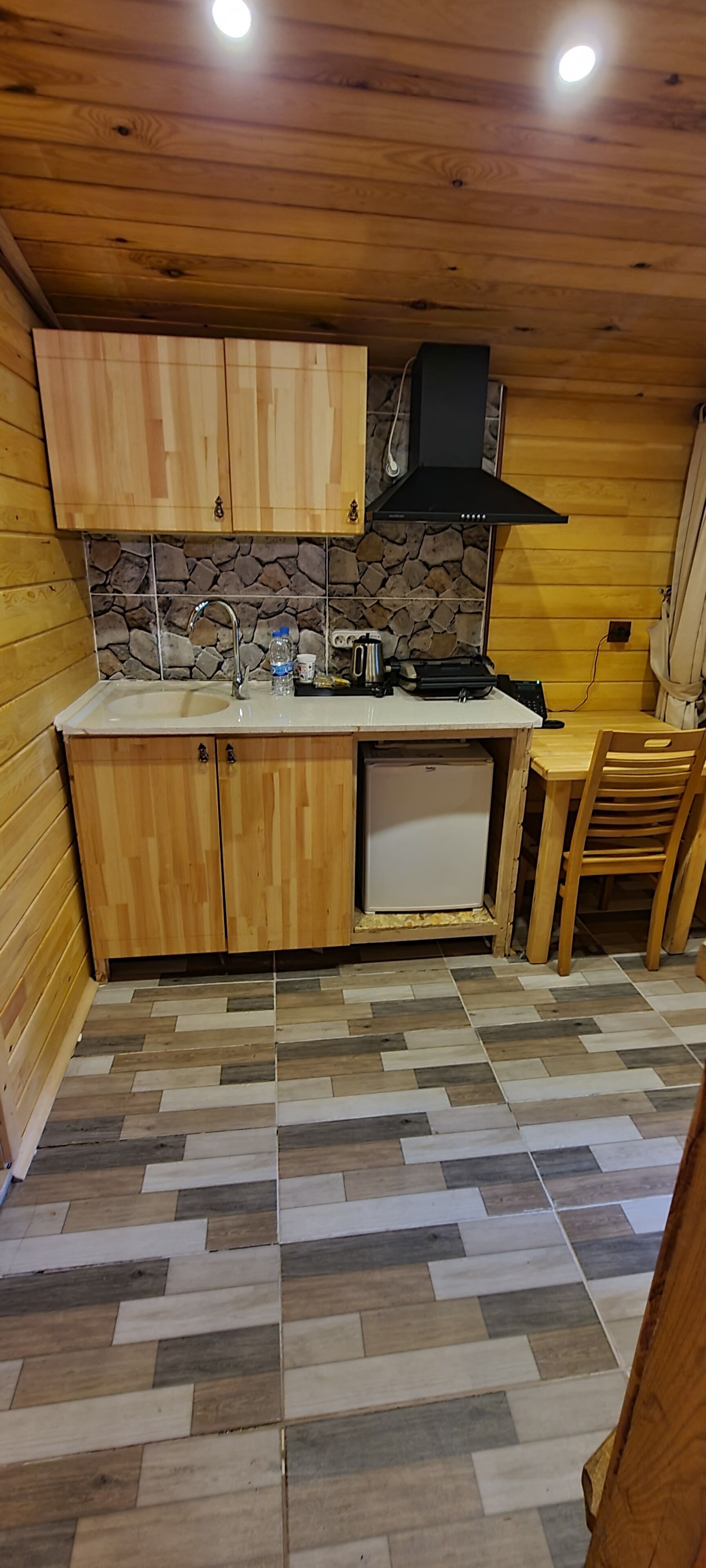 mini-fridge, coffee/tea maker, electric kettle