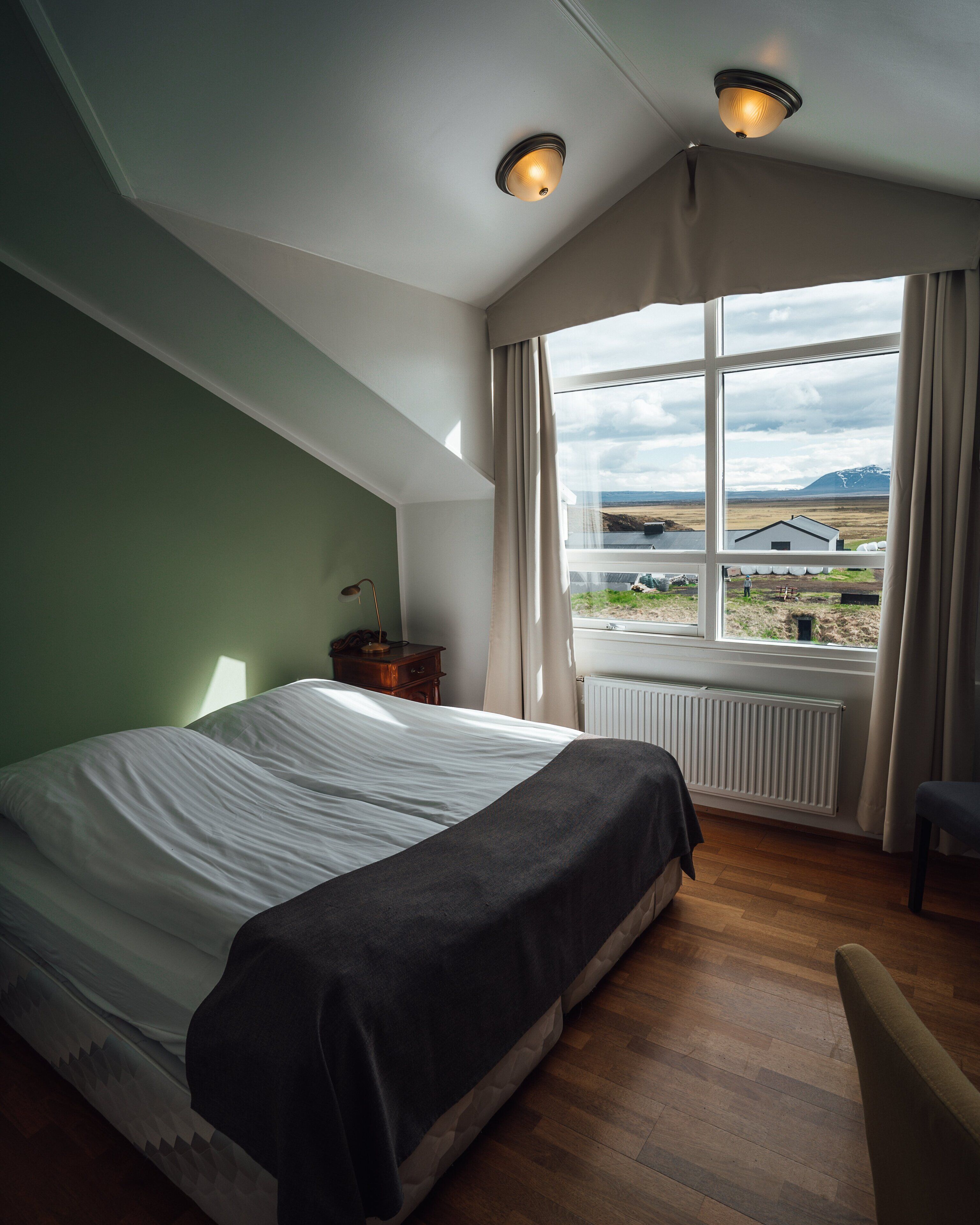 Double Room | Premium bedding, desk, laptop workspace, soundproofing