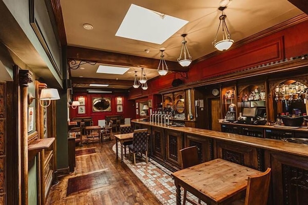 Bar (en el alojamiento)