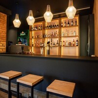 Bar (en la propiedad)