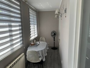 Suite | Escritorio, sistema de insonorización, wifi gratis y ropa de cama
