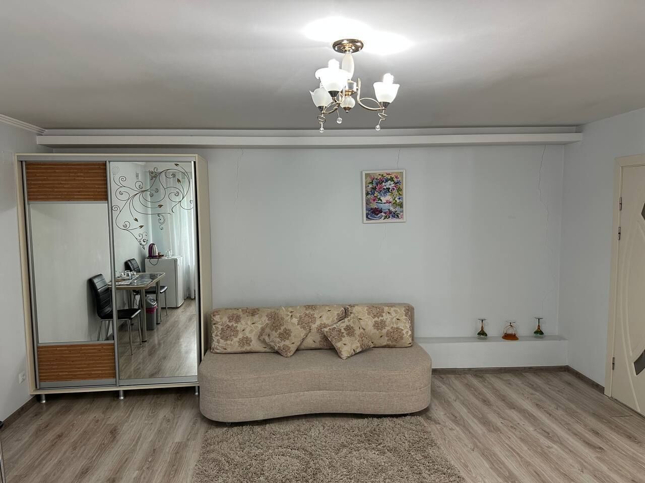 Suite | Desk, soundproofing, free WiFi, bed sheets