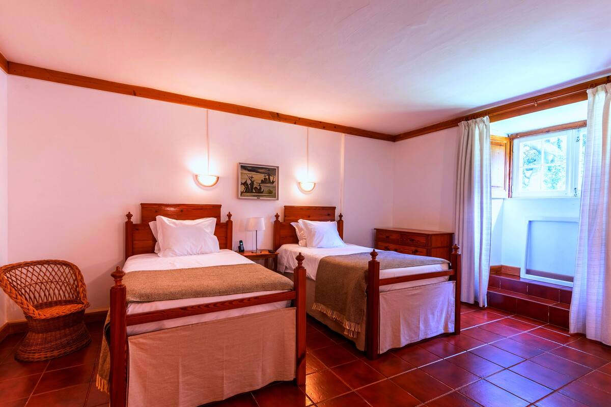 twin room | free wifi