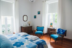 Doppel- oder Zweibettzimmer, Gemeinschaftsbad