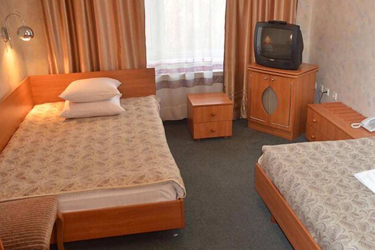 In-room safe, desk, iron/ironing board, free WiFi