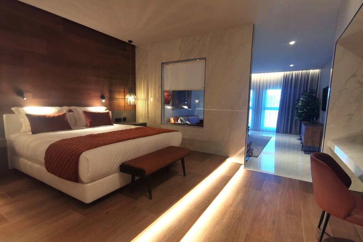 Kamar Double Premium | Minibar, brankas, tirai kedap cahaya, dan Wi-Fi gratis