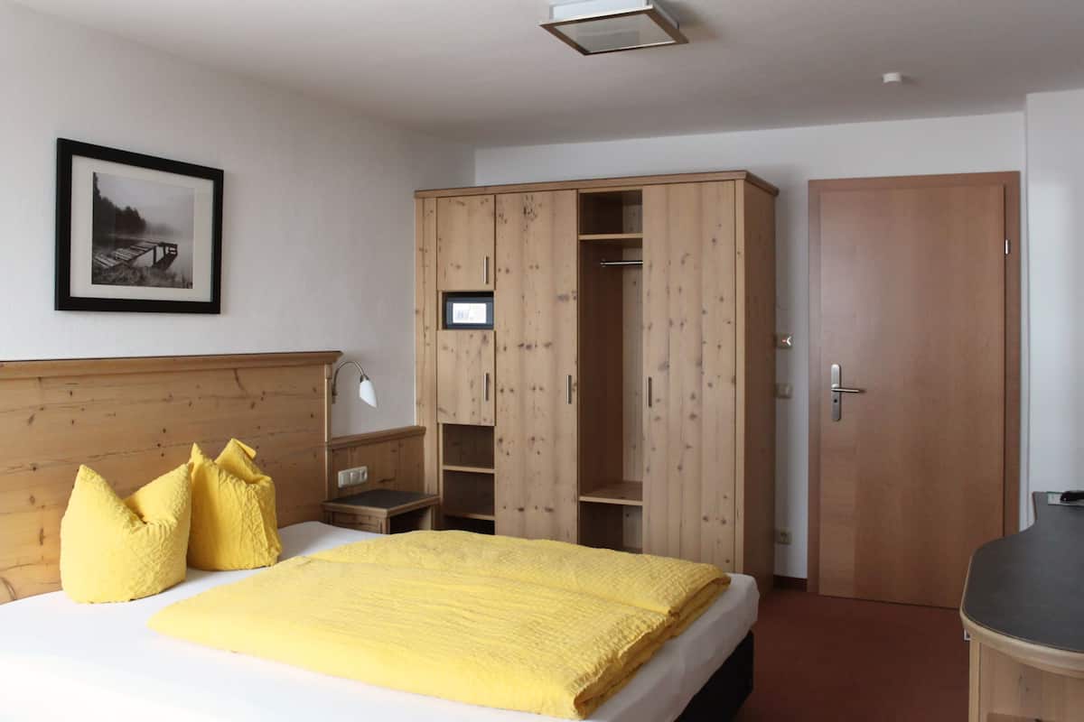 Tweepersoonskamer | 1 slaapkamer, hypoallergeen beddengoed, een kluis op de kamer