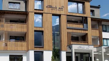 Facciata della struttura