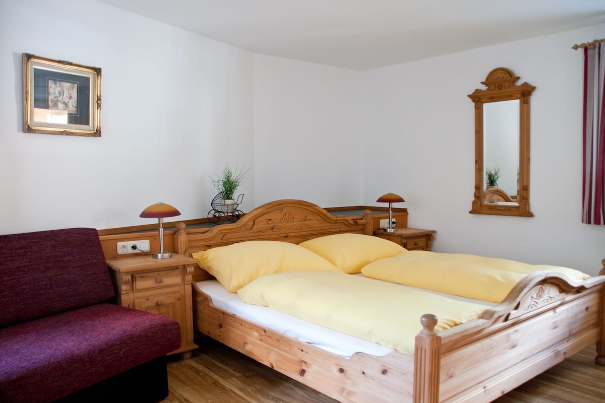 Superior appartement, 1 slaapkamer | 1 slaapkamer, hypoallergeen beddengoed, een kluis op de kamer