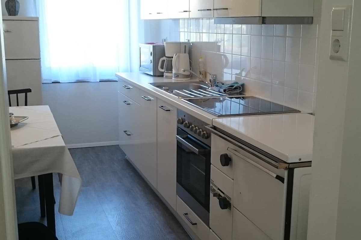 Departamento, 2 habitaciones | Cocina privada | Refrigerador con congelador