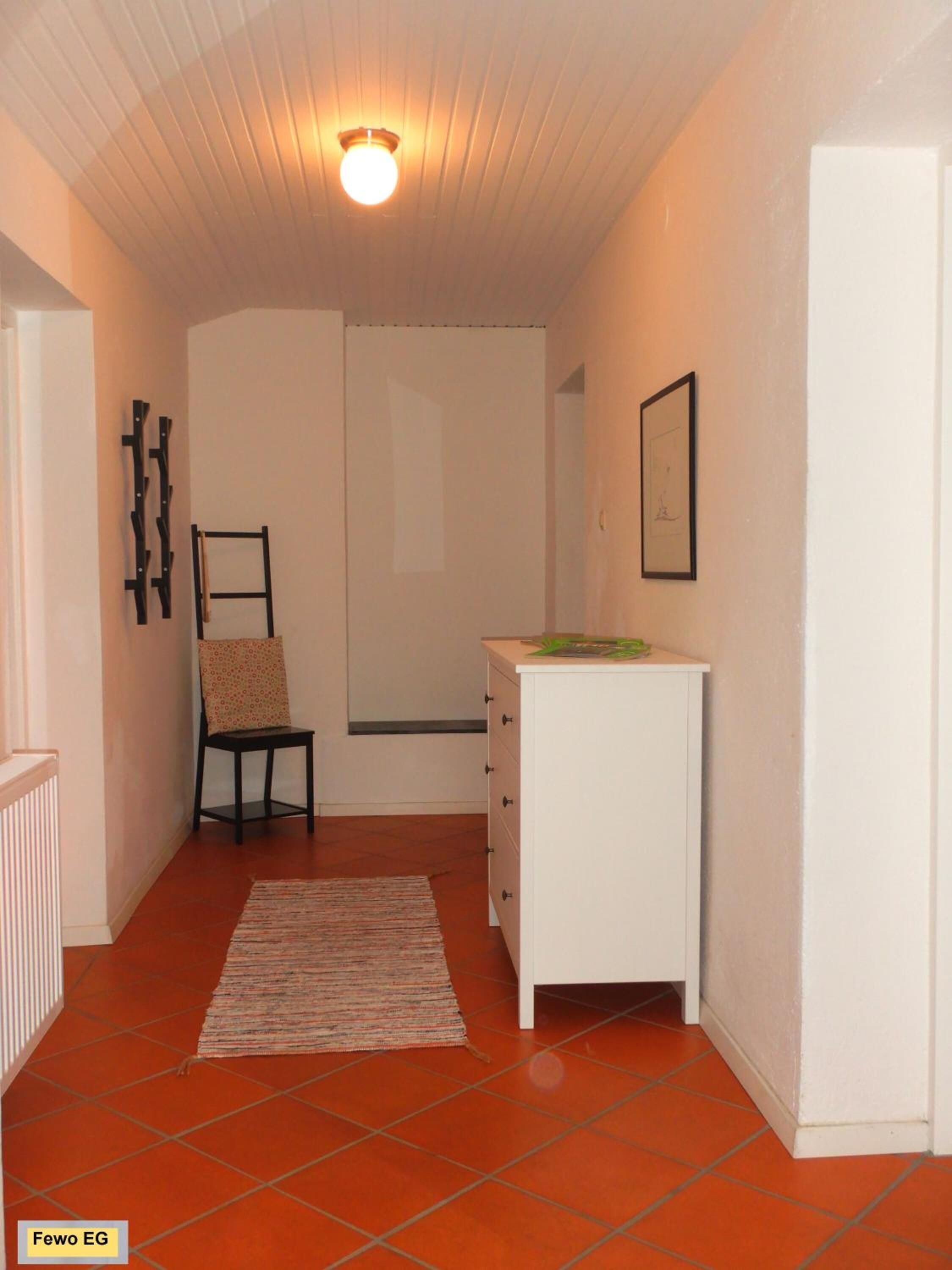 apartment, 2 bedrooms | living area | 102-cm flat-screen tv with satellite channels, tv